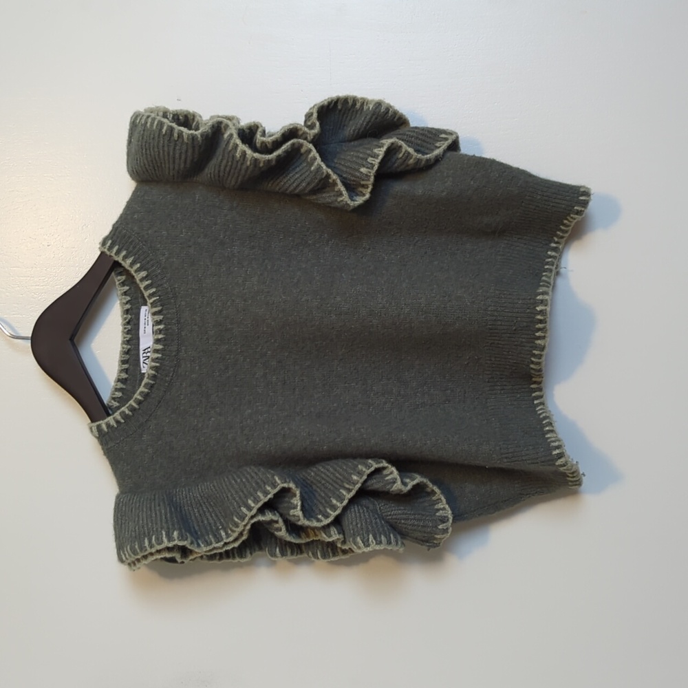 Zara Olive Green Ruffle Sleeve Crop Top